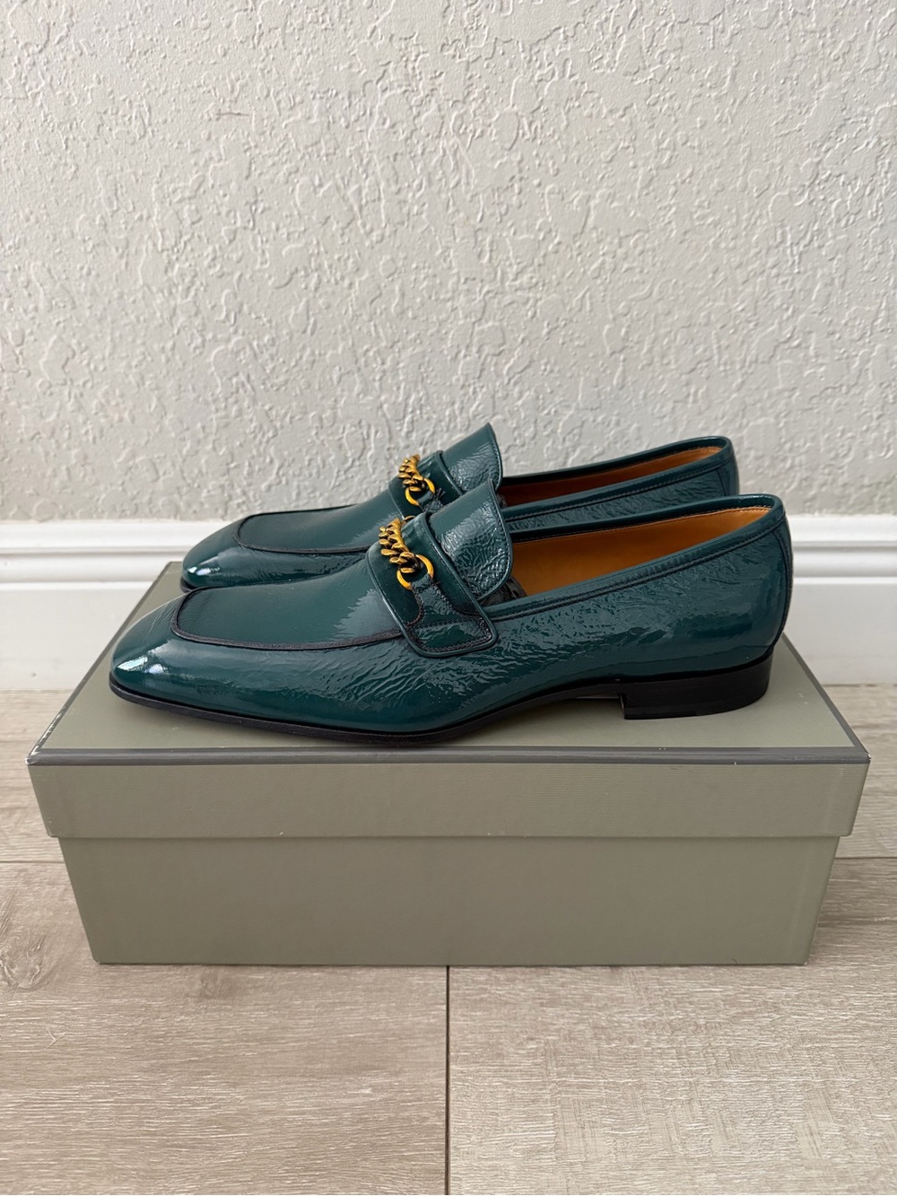 Tom Ford Teal Patent Leather Loafers with Gold Chain Detail men 11.5 - Picture 3 of 5